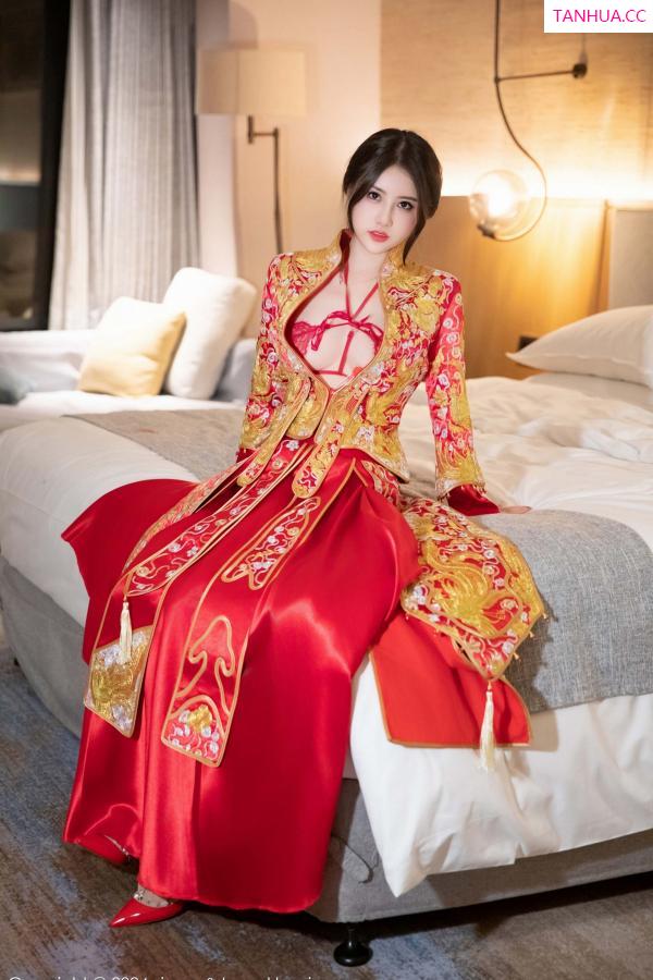 陈诗诗 诗诗 [XiuRen]高清写真图 2024.11.22 No.9494 诗诗kiki 美腿新娘第17张图片